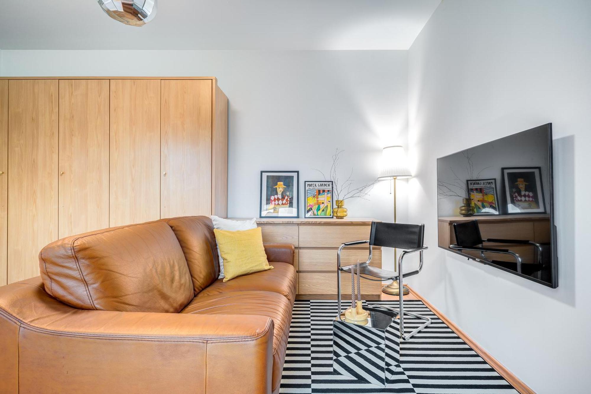 Dob Penthouse Apartment